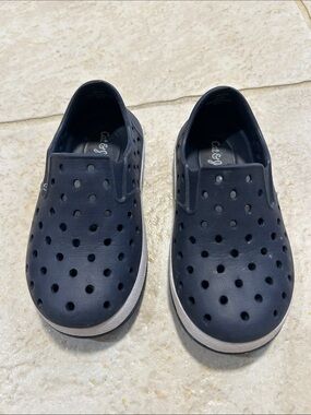 Cat & Jack Kids' Navy Blue Slip-On Water Shoe - Toddler Size 5
